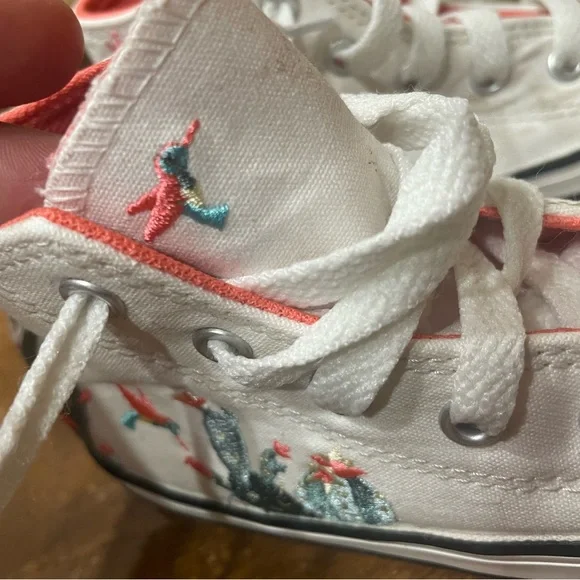 Kids Converse High-Top Sneakers - Picture 4 of 7